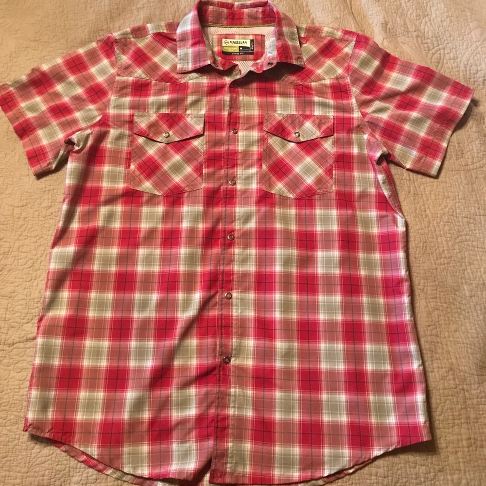 Magellan button down